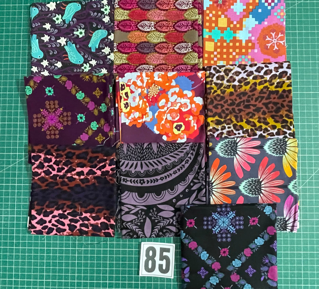 Anna Maria Horner & Consevatory Fat Quarter Bundle - 10 Metric Fat Quarters 85