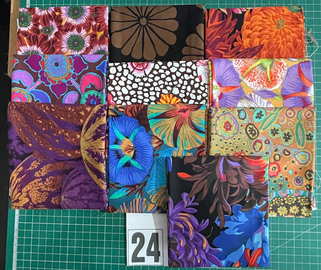 Kaffe Fassett Collective Collection Fat Quarter Bundle - 10 Metric Fat Quarters 24