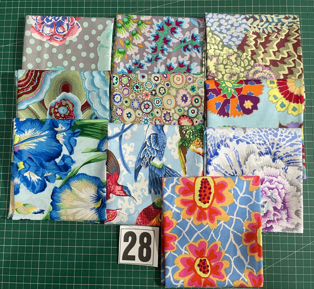 Kaffe Fassett Collective Collection Fat Quarter Bundle - 10 Metric Fat Quarters 28