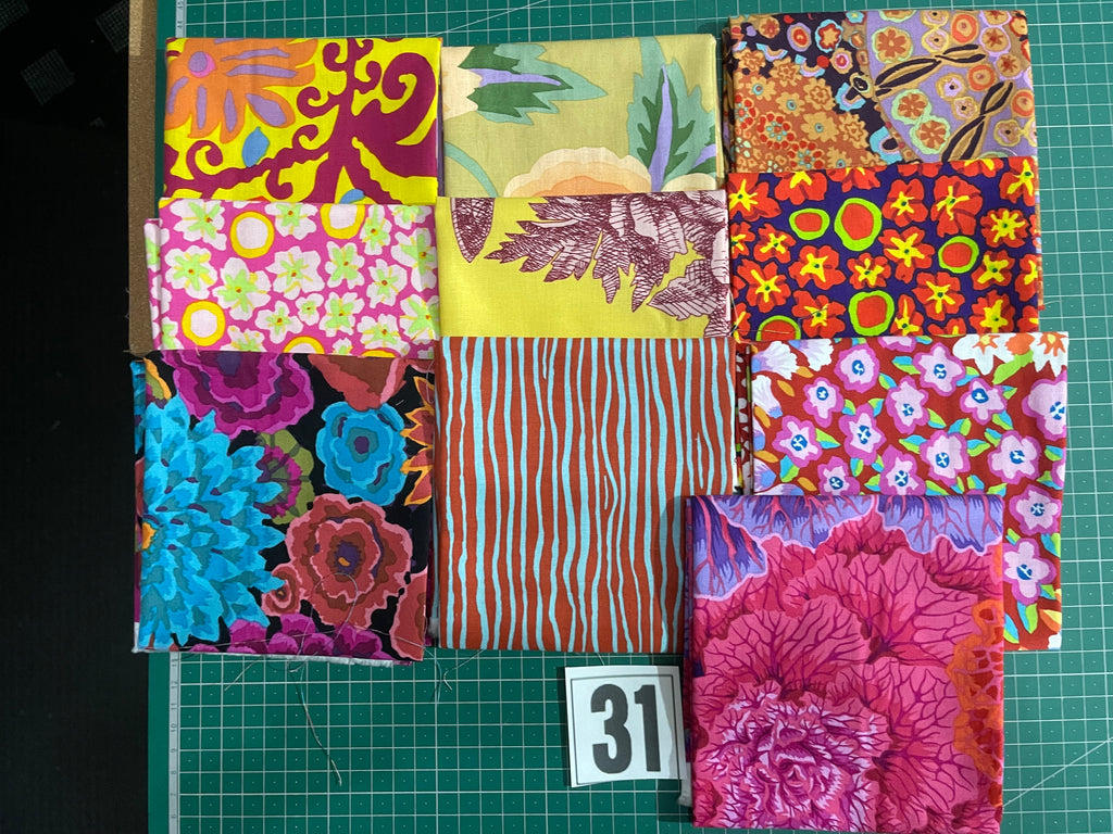 Kaffe Fassett Collective Collection Fat Quarter Bundle - 10 Metric Fat Quarters 31