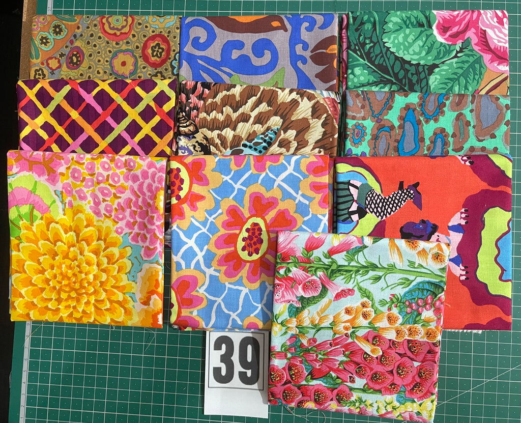 Kaffe Fassett Collective Collection Fat Quarter Bundle - 10 Metric Fat Quarters 39
