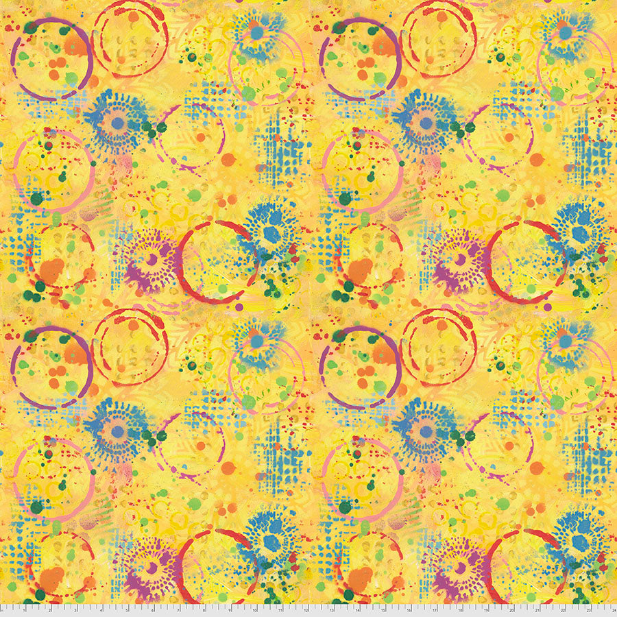 PIZZAZZ by Sue Penn PWSP021 Graffiti LEMON.Priced per 25cm