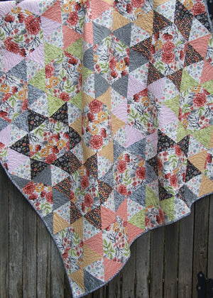 Wynkoop Court Quilt Pattern: Paper Pattern